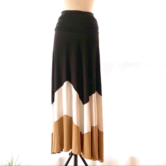 Convertible Color Blocked Maxi Skirt / Tank Dress - Picture 2 of 4